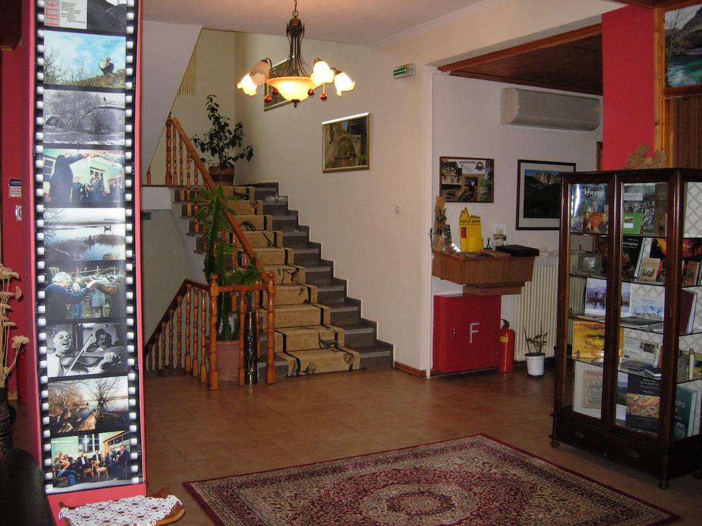 Hotel Faraggi Kleidonia ภายนอก รูปภาพ